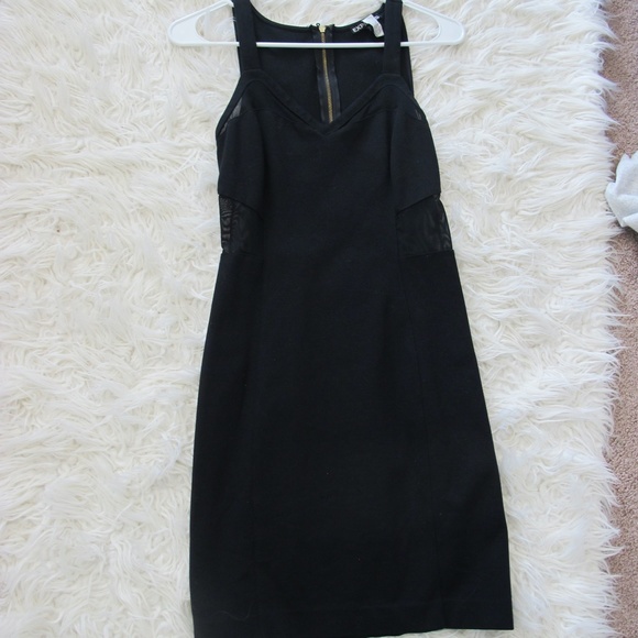 Express Women's Cocktail Little Black Dress wedding date night Size 2 Black EUC - Picture 8 of 9